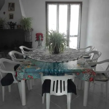 Villetta Marta * Solanas (Cagliari)